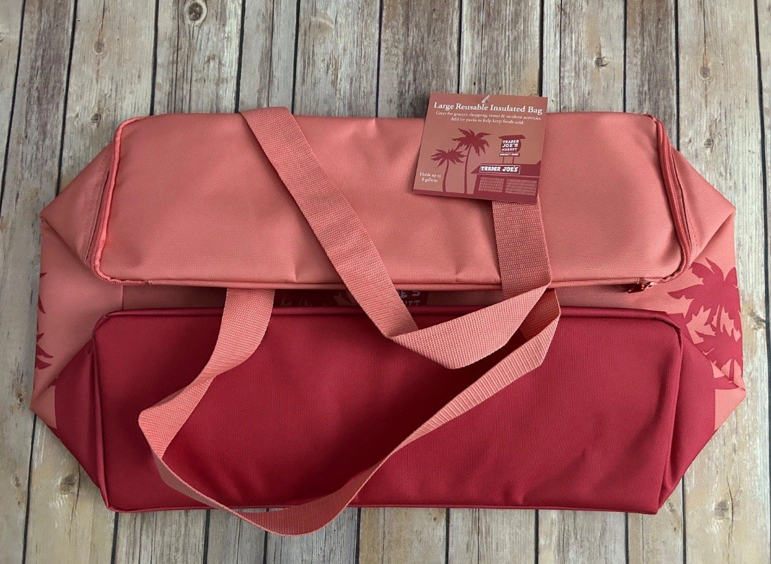 Trader Joe’s LARGE Reusable Insulated Cooler Tote Bag 8 Gal Peach